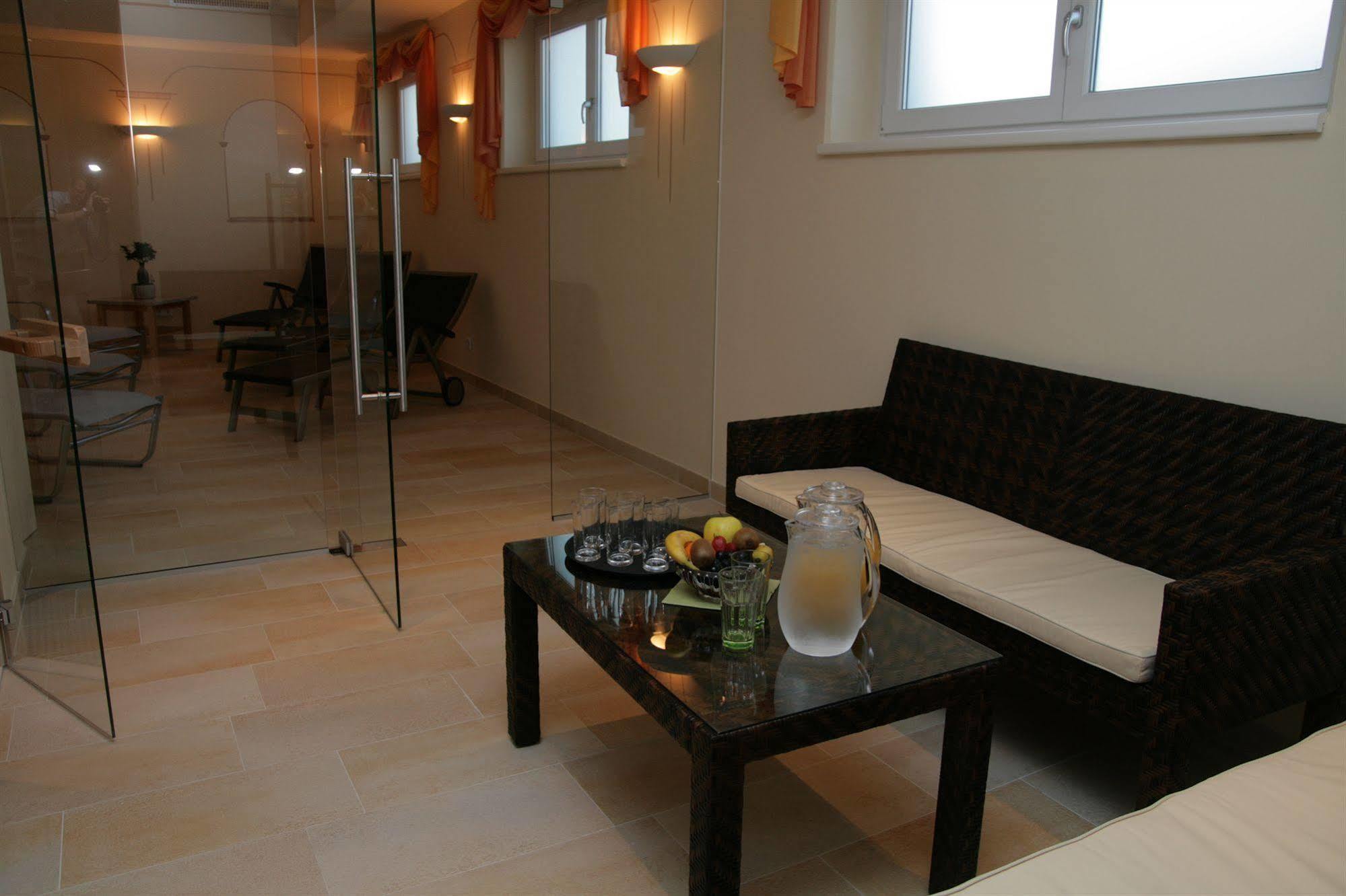 Hotel Roemerhof Tulln An Der Donau Екстер'єр фото