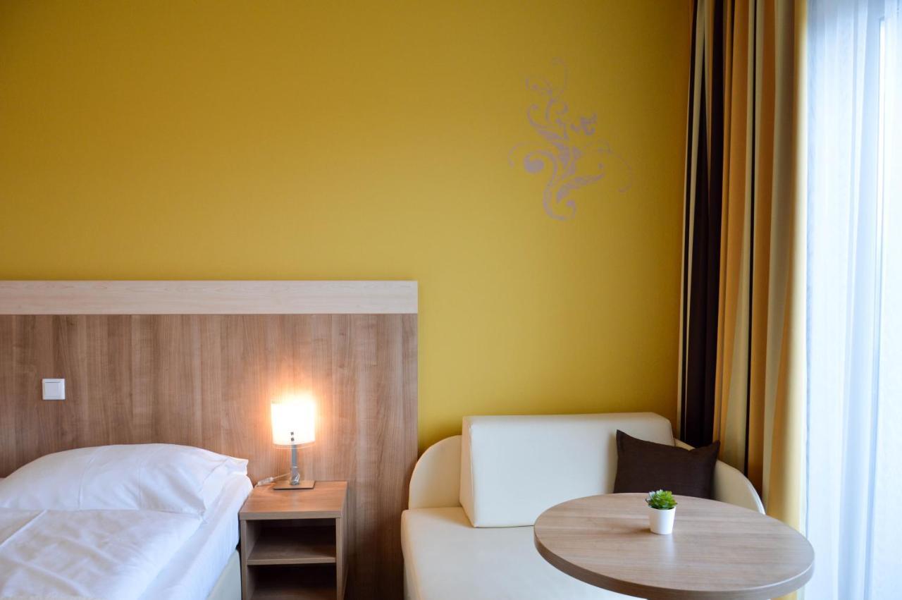 Hotel Roemerhof Tulln An Der Donau Екстер'єр фото